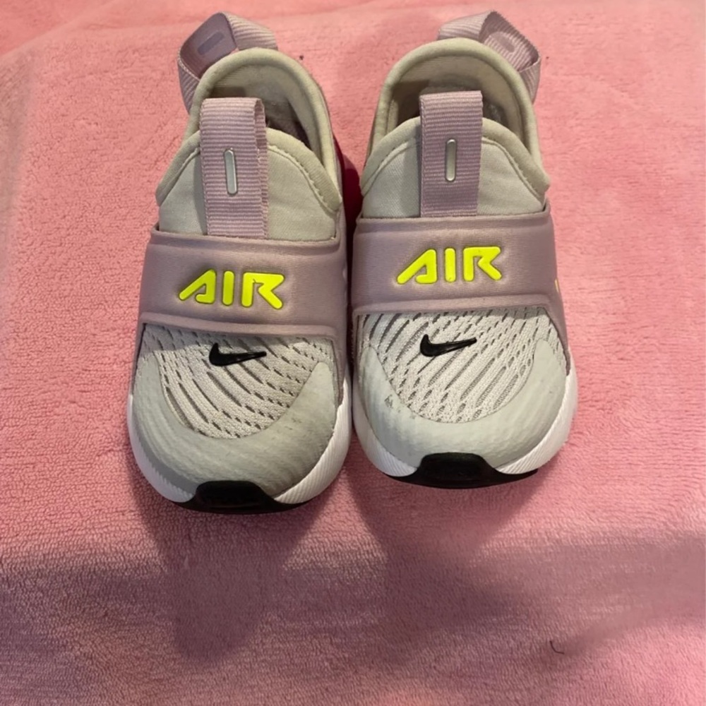 Girls Nike sneakers